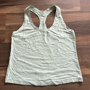 Lululemon tank top mint color size 12